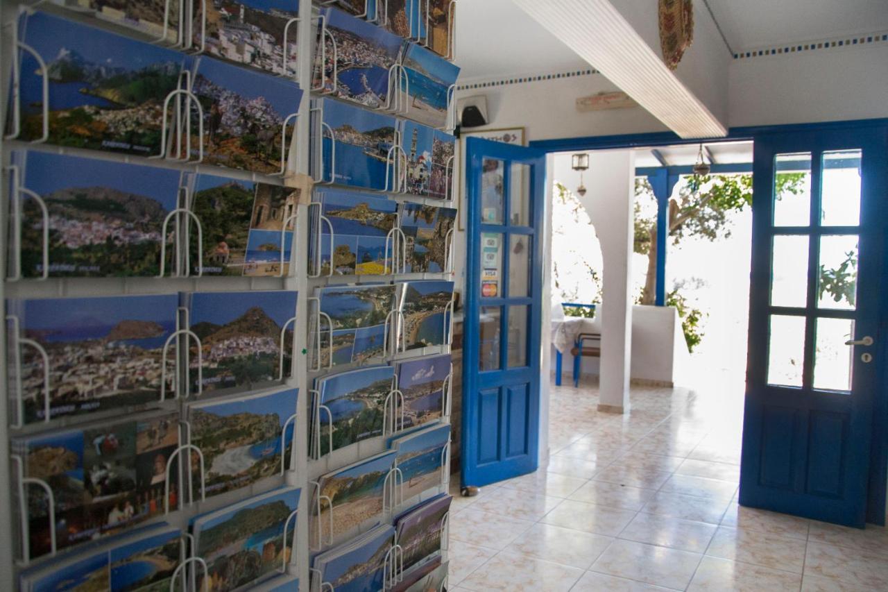 Vardes Hotel Studios Amoopi Exterior photo