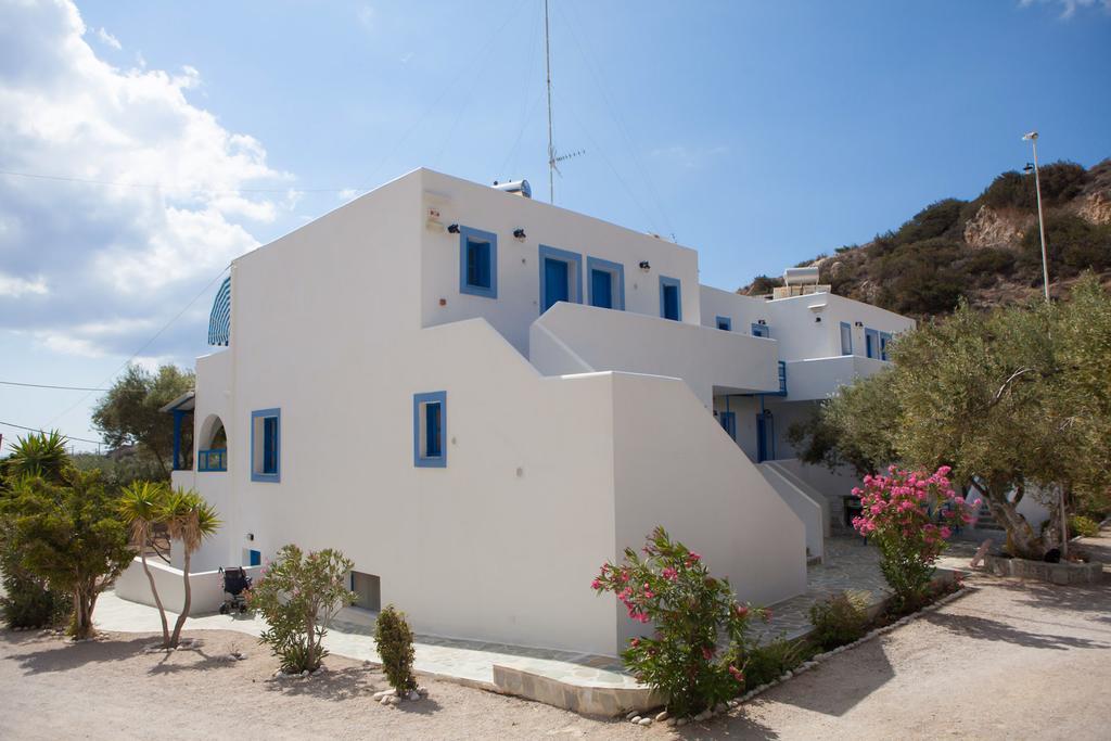 Vardes Hotel Studios Amoopi Exterior photo