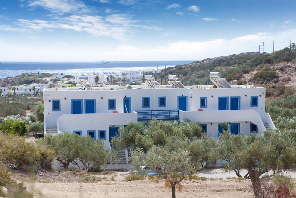 Vardes Hotel Studios Amoopi Exterior photo